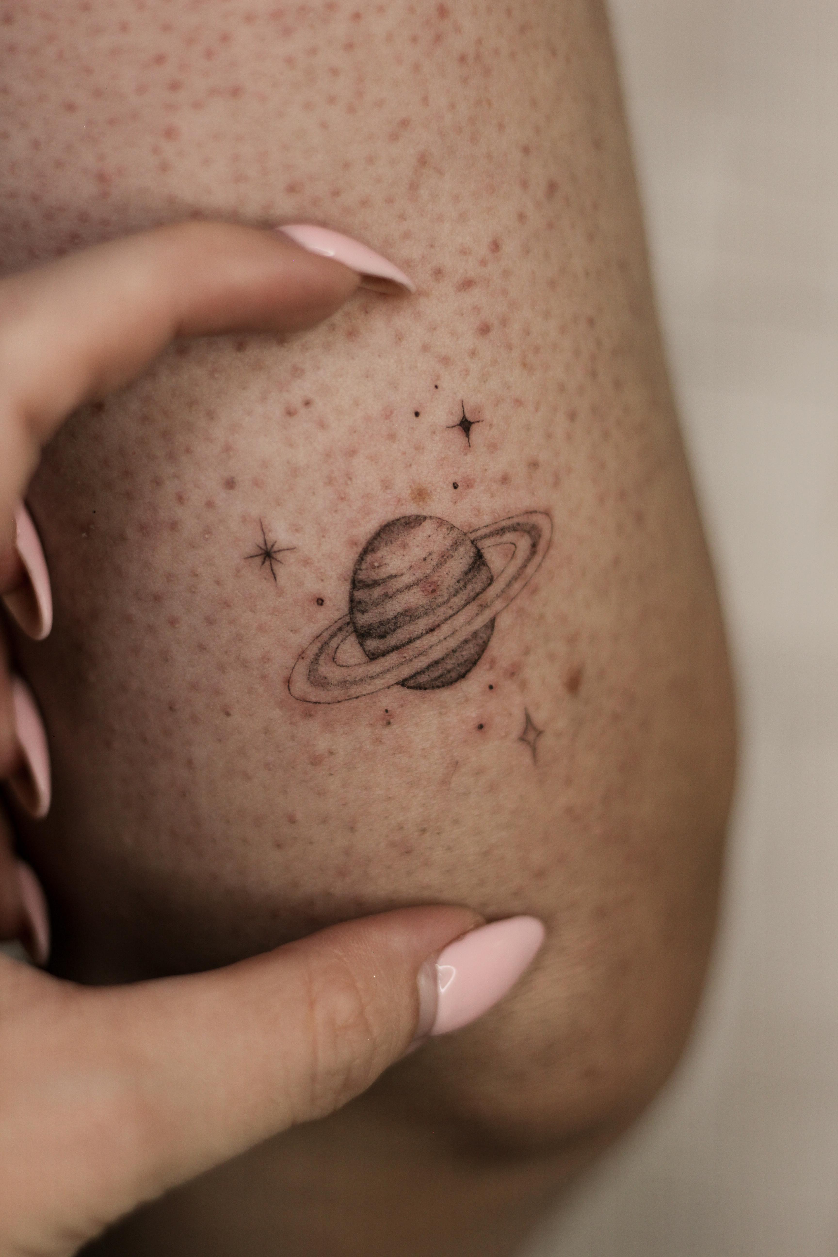 Laney Tattoo fine-line design from portfolio image IMG_5745