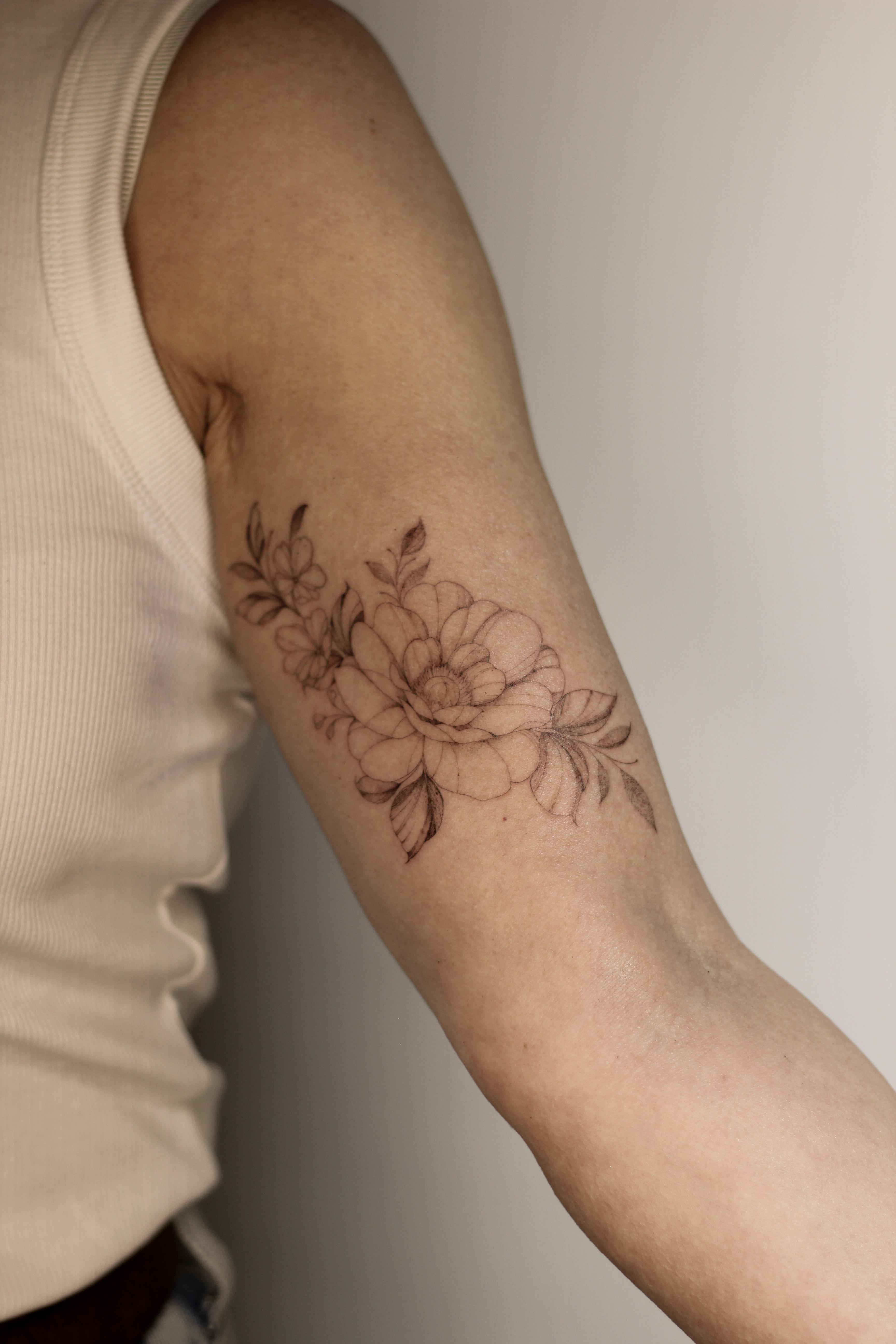 Laney Tattoo fine-line design from portfolio image IMG_6632