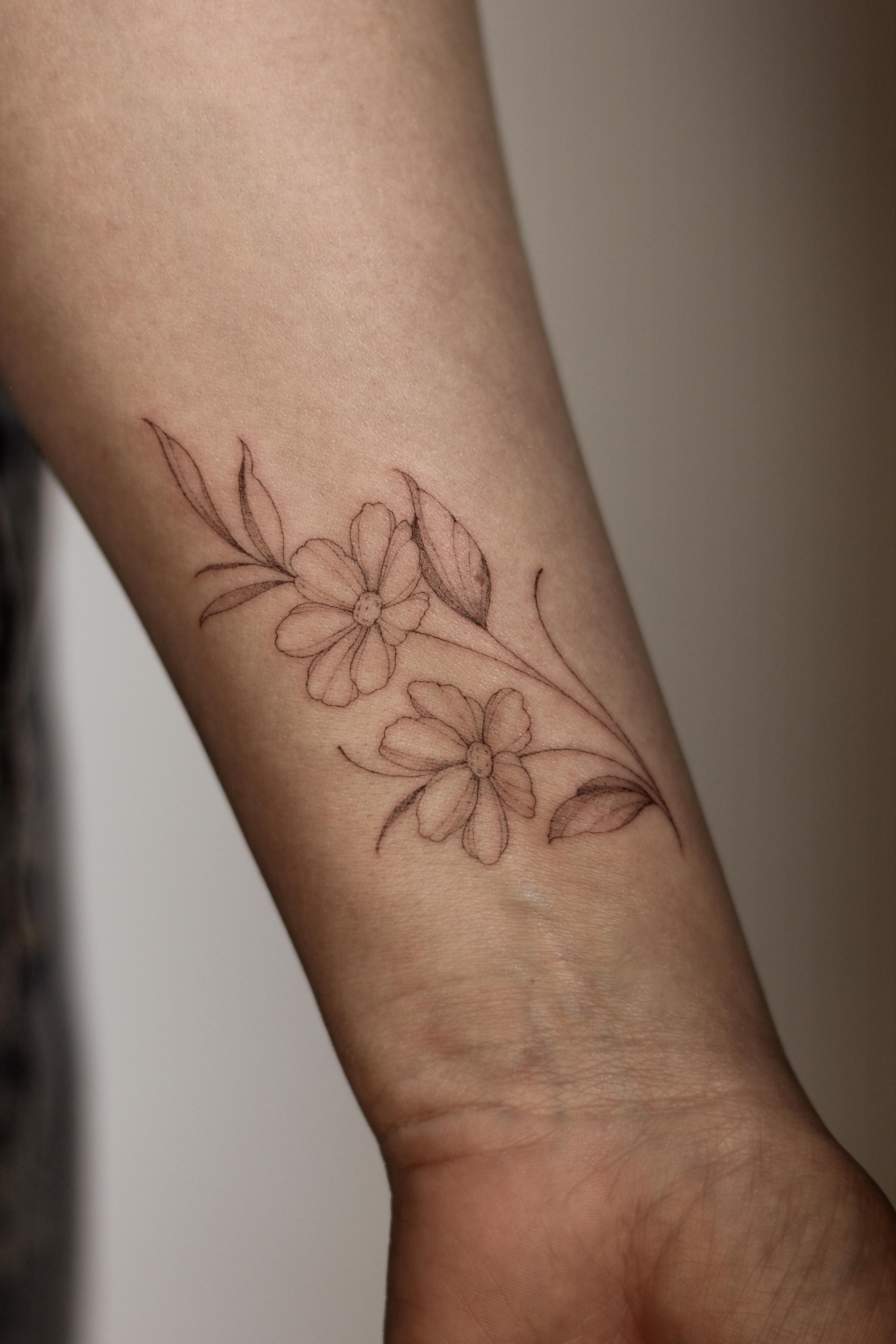 Laney Tattoo fine-line design from portfolio image IMG_7114